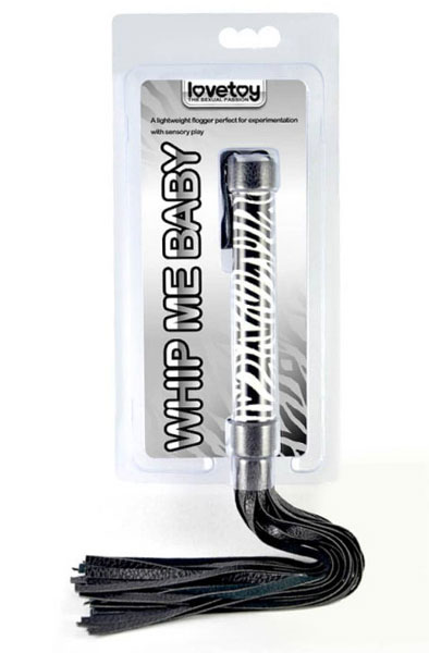 Lovetoy Whip Me Baby Leather Whip - Flogger 3