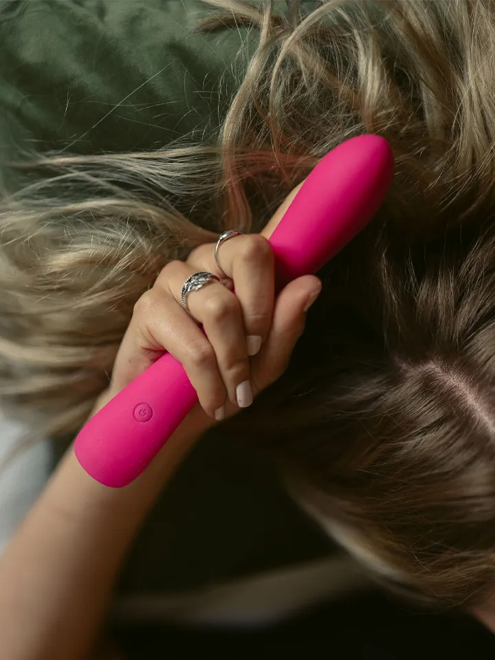 One-Hand Vibrating G-Spot Dildo 20 cm - G-Punkt-Vibrator 2 [full]
