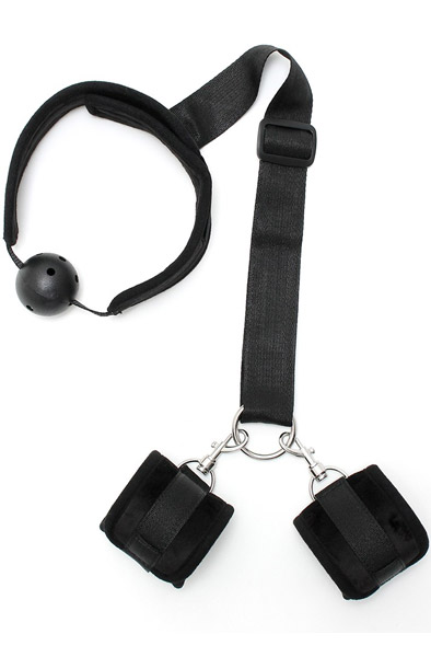 Rimba Mouthgag With Cuffs - Knebelball 2