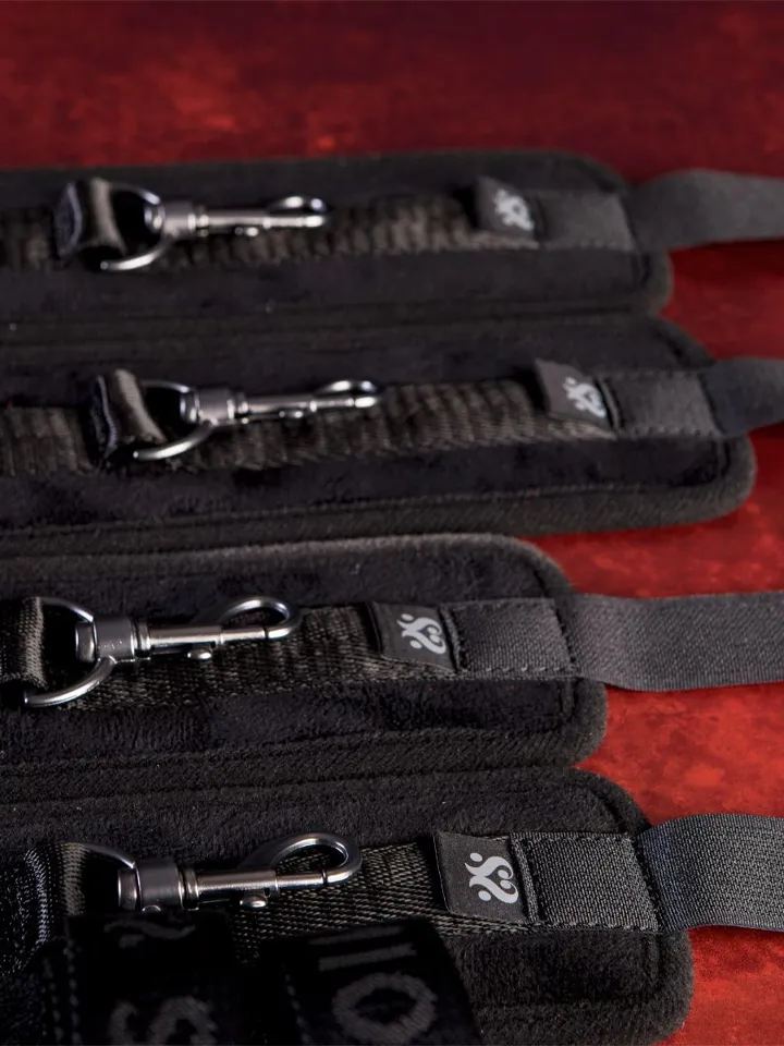 The Bed-Spreader Under The Mattress Restraint System - Hand- und Fußfesseln 5 [full]