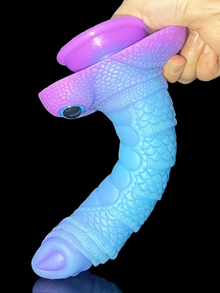 Trob Phosphorescent Dildo 23 cm - Monster-Dildo 3 [full]