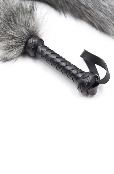 Correct Me Peitsche für sanfte Streicheleinheiten Grau 45 cm - Peitsche für BDSM 4