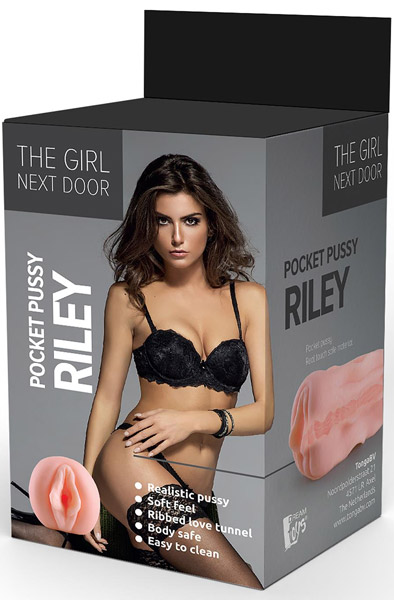 Das Mädchen von Nebenan Riley - Vagina-Masturbator 1