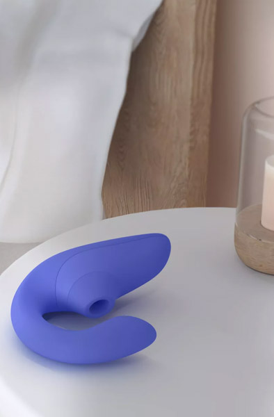 Womanizer Blend in Lebhaftem Blau - Luftdruck-Vibrator 4